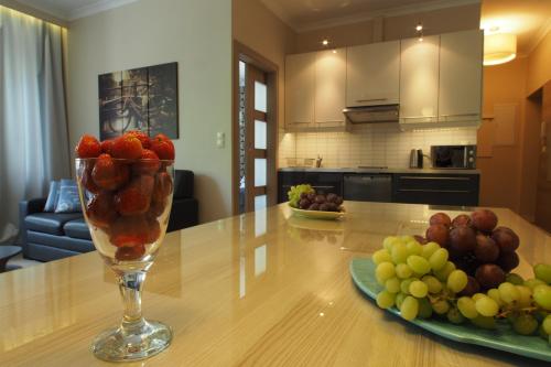 Grand-Tourist Center Point Apartments - image 6