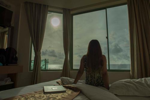 King Room with Sea View image 5