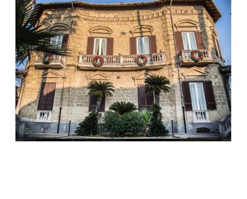 B&B Frattamaggiore - Bnb Villa Lendi - Bed and Breakfast Frattamaggiore