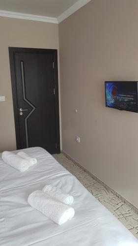 Central Guest Rooms - image 3