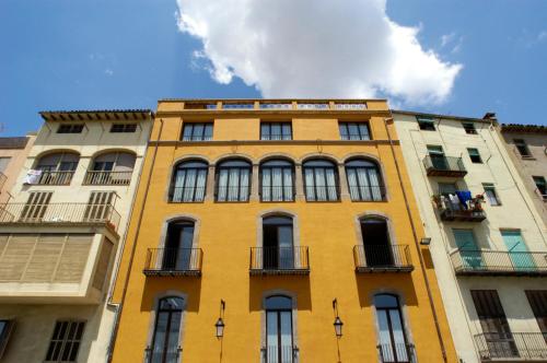 ทางเข้า, โรงแรมเบรมอน (Hotel Bremon) in คาร์โดนา