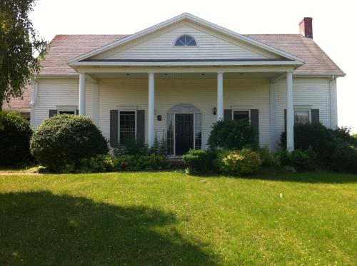 Seaview White House Charlottetown