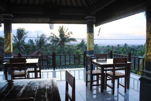 Restaurant, Menjangan Sari in Menjangan