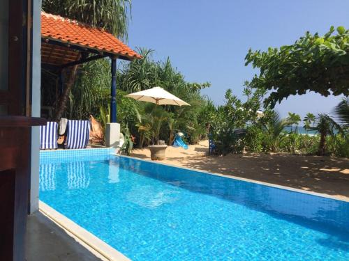 Talalla Bay Beach in Tangalle