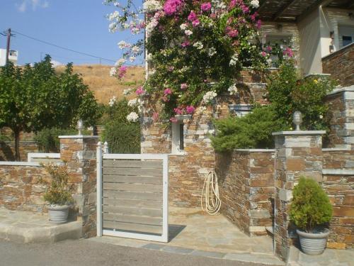 Aeolia Villas - image 2