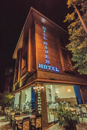 A szálláshely kívülről, Hill River Hotel in Bucaklı