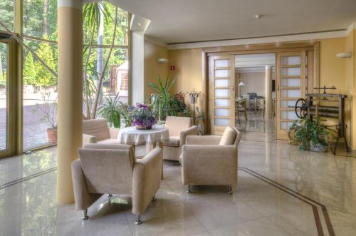 สิ่งอำนวยความสะดวกเพื่อการสันทนาการ, Panoramic-Oscar in มราโกโว