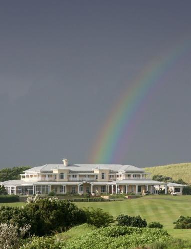 The Lodge at Prince's Grant Coastal Golf Estate