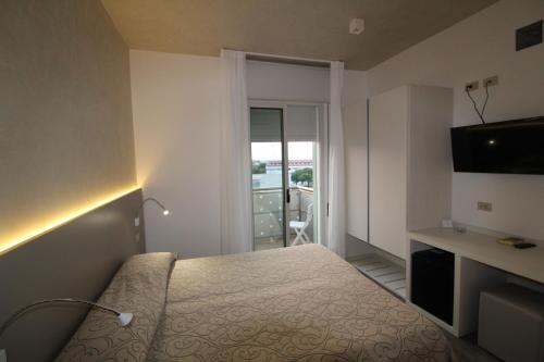 Hotel Montecarlo 3 Stelle Superior – Caorle, GA