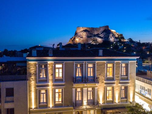 Palladian Home - image 7