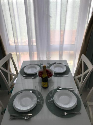 Lux apartment with panoramic view - image 5