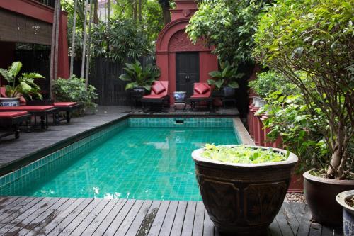 Tri Yaan Na Ros Colonial House Hotel