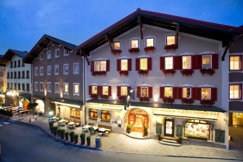 . Genießerhotel Döllerer