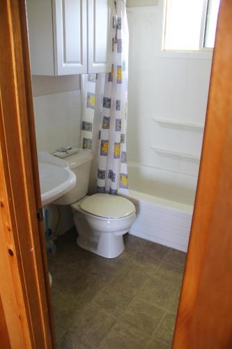 2 bedrooms, 4 beds