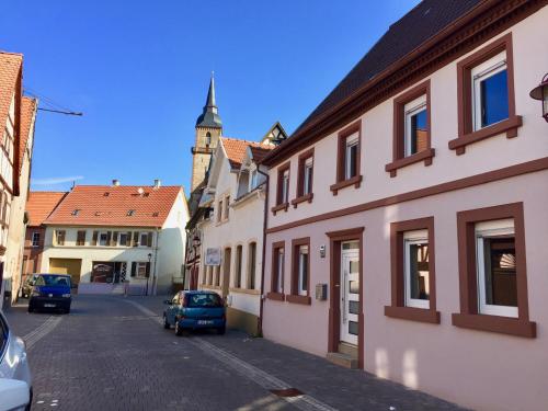 Villa Kerzenheimer Tor - Göllheim