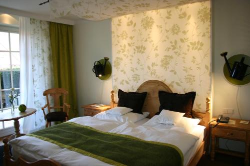 Suite, terrace