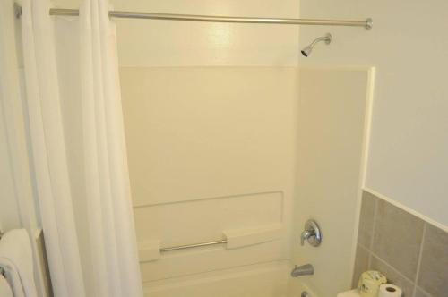Islander Motel – Ocean City, MD