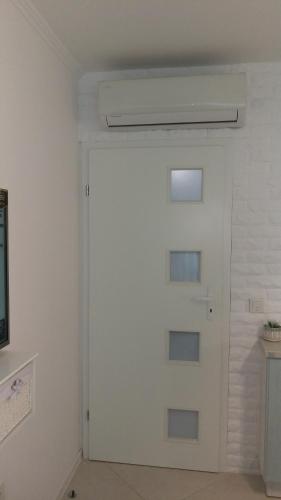 Sunrise Apartment 5 - image 2
