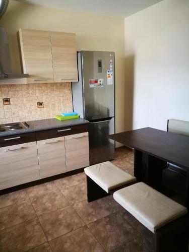 廚房, 里拉公寓 (Liela Guest Apartament) in 利耶帕亞