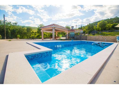 外部景觀, Charming Villa Katja with Private Pool and AC in All Rooms, Near Split in 奧米斯