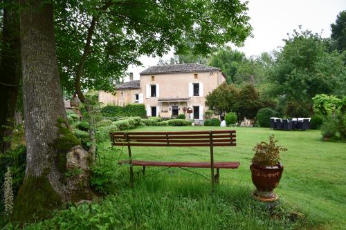 Moulin De Ladausse - Chambre d'hôtes - Monflanquin