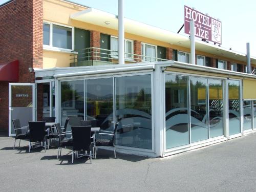 hotel photo