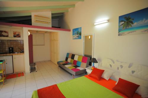 Au Domaine Des Bougainvilliers in סיינט רוז