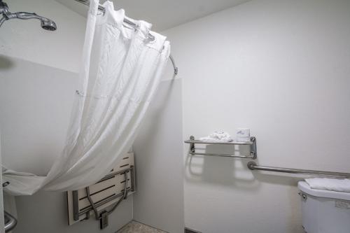 Fisherman's Cove Inn