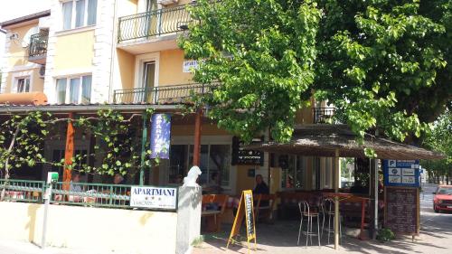 Restaurant & Rooms Visovac - Best Value, Skradin