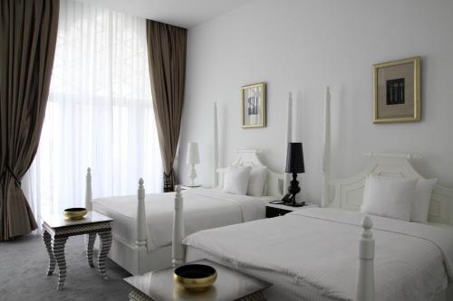 Deluxe Double or Twin Room Only