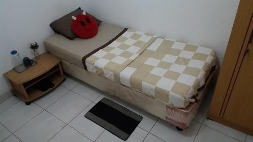 Homey House Serpong Ideally located in the Serpong area, Homey House Serpong promises a relaxing and wonderful visit. Featuring a satisfying list of amenities, guests will find their stay at the property a comfortable on