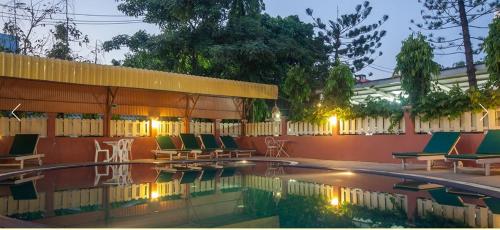 Takiab Beach Resort in Khao Takiab Beach Front