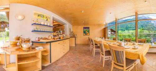 Programlehetőségek, Pension Tina in Neder