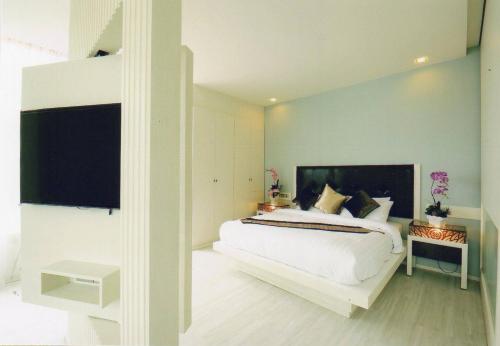 1 queen bed