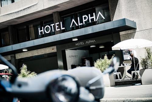 Hotel Alpha - image 8