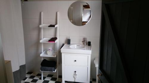 Bathroom, Het Vlieghuisje in Coevorden