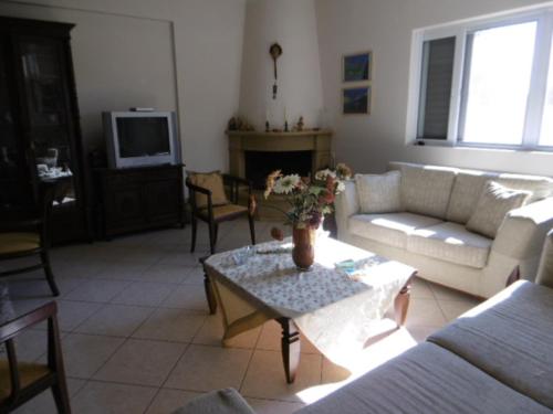 Anna's Villas by the Sea - image 2