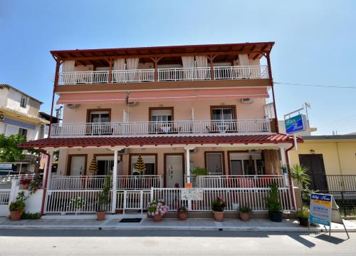 Billy's House Billy's House