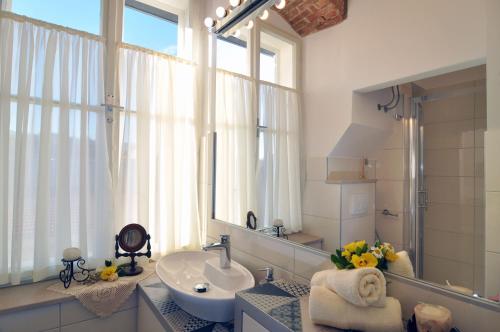 Apartment Barbara Centrum - image 5