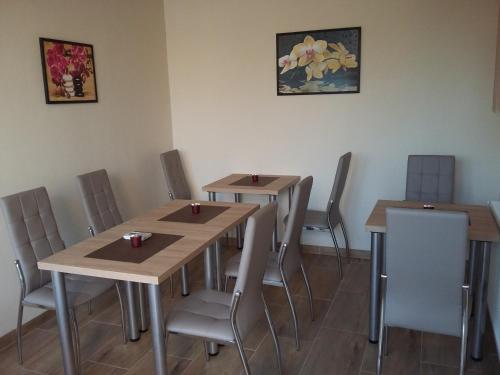 Főnix Apartman - image 8