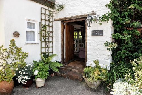 Town End Farm Cottages - image 12