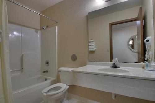 Heritage Grand Inn - image 12