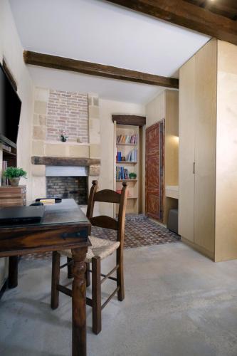 One-Bedroom Apartment - Ground Floor image 8