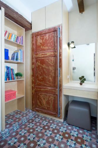 One-Bedroom Apartment - Ground Floor image 6
