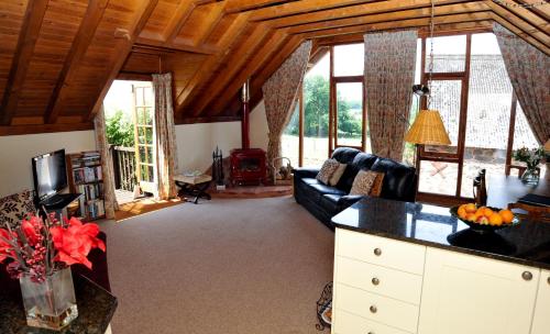 Town End Farm Cottages - main image
