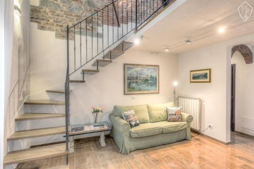 Signoria Elegant Apartment - image 7