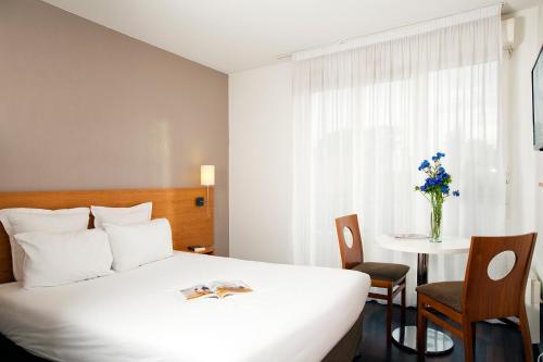 Séjours & Affaires Paris-Nanterre - main image
