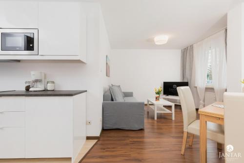 Jantar Apartamenty City Center 2 - image 3