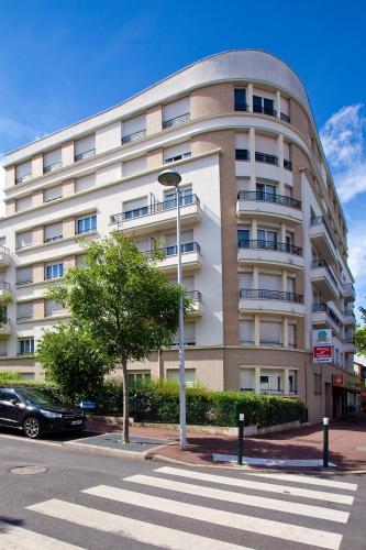 Séjours & Affaires Paris-Nanterre