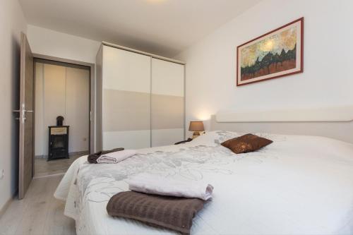  Apartment Am in Koromačno